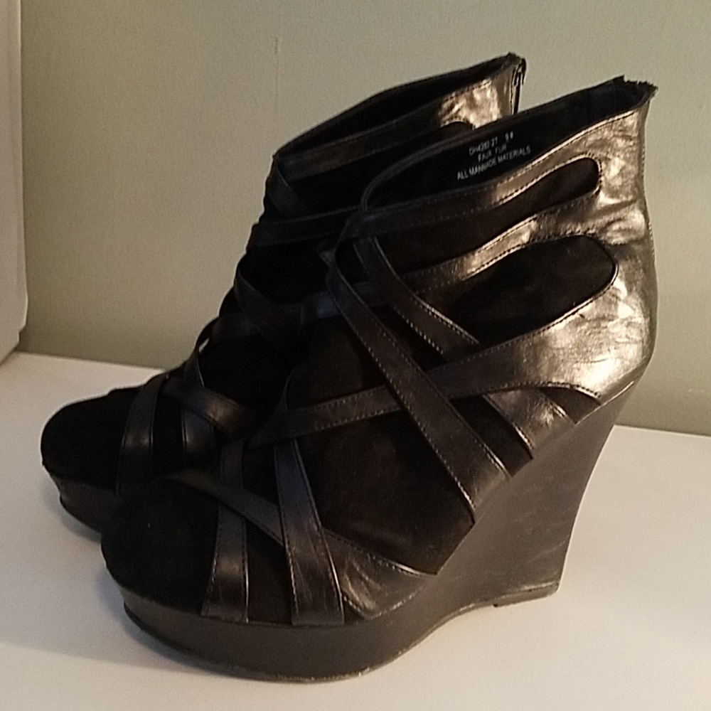 Wedge ankle booties